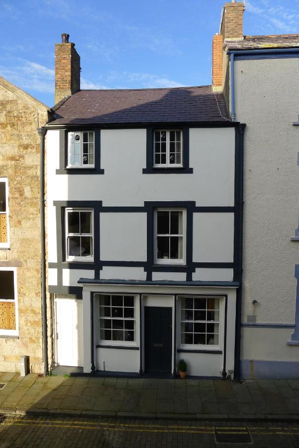 Totters Townhouse Villa Caernarfon Exteriör bild